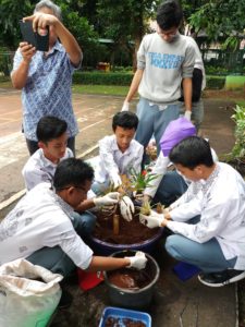 Read more about the article Dosen Pertanian UNAS Laksanakan Tridharma, Melalui PKM di SMAN 34 Jakarta