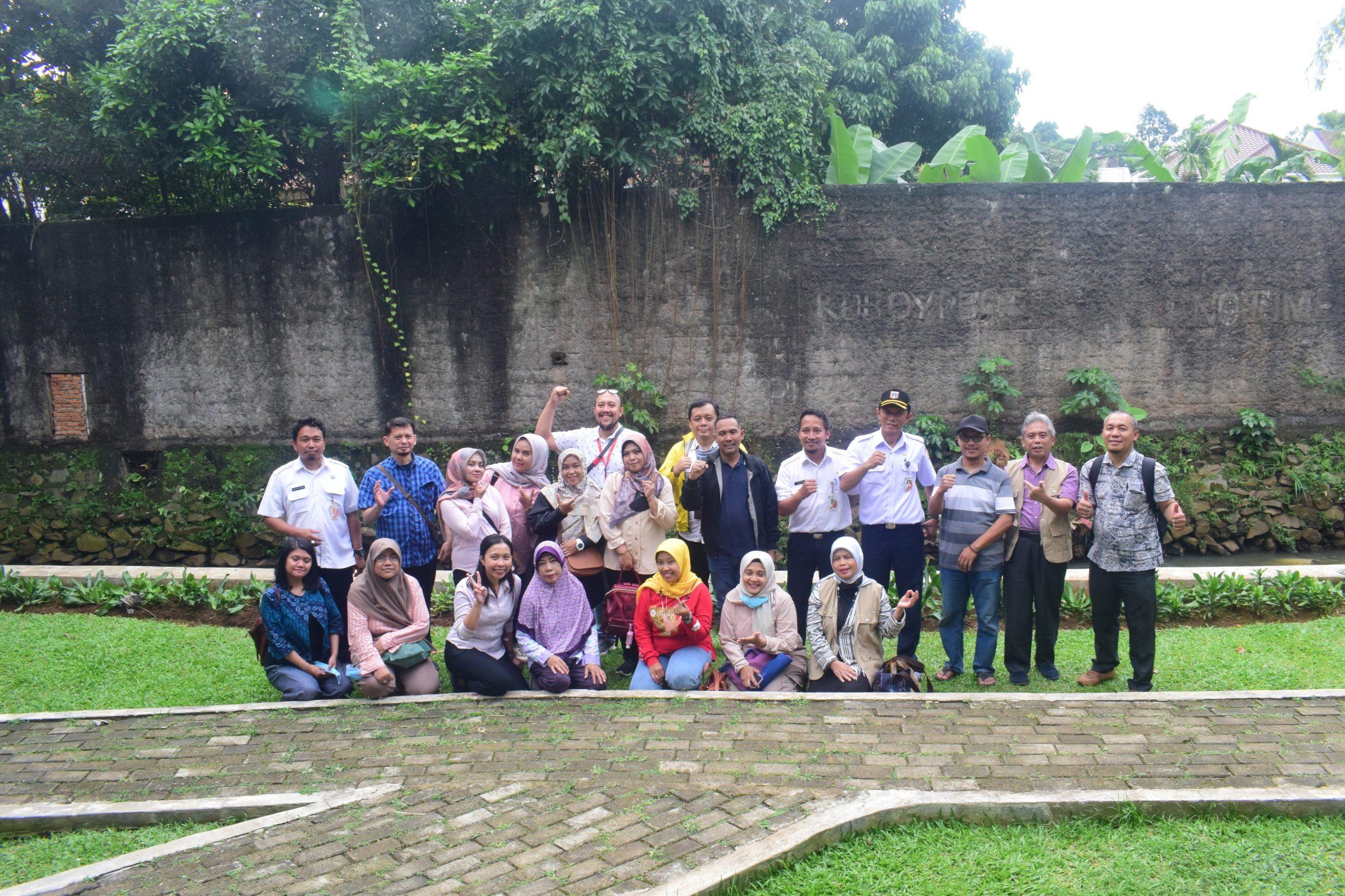 You are currently viewing Bekerja Sama dengan PPM UNAS dan SKK, Prodi Agroteknologi Memberikan Training Meningkatkan Kualitas Sungai kepada Pemkot Bandung