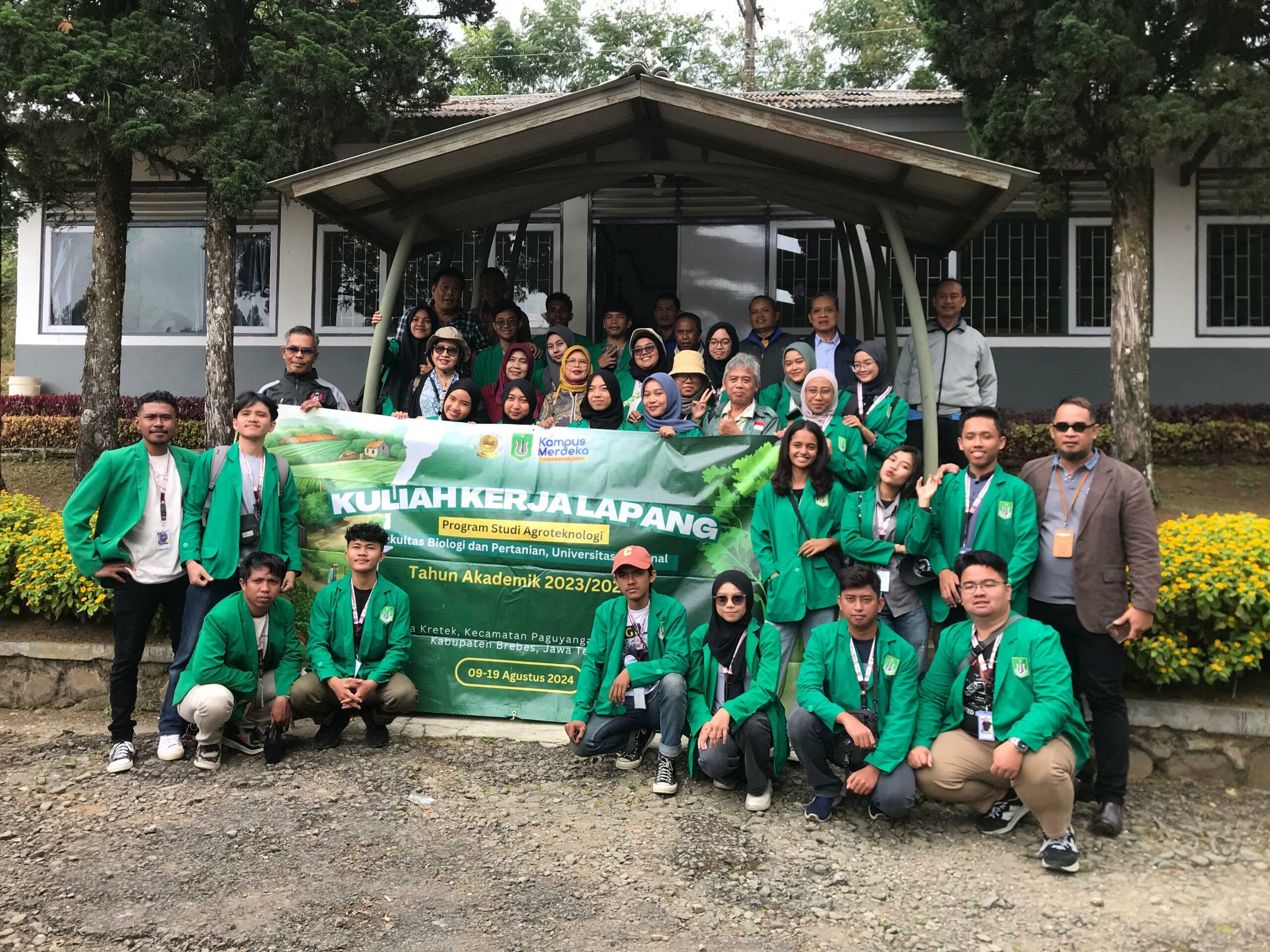 You are currently viewing Mahasiswa Agroteknologi Lakukan Kunjungan Ilmiah Ke PT. Eka Timur Raya